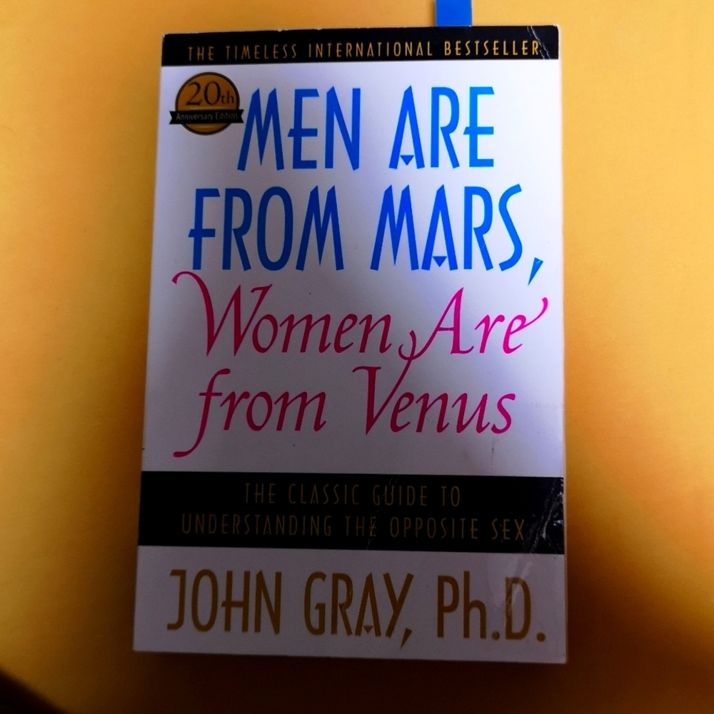 Men Are From Mars Women Are from Venus book by John Gray, ph.D
